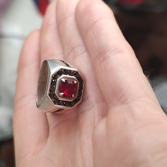 diamond pinky ring - Picture 4 of 5